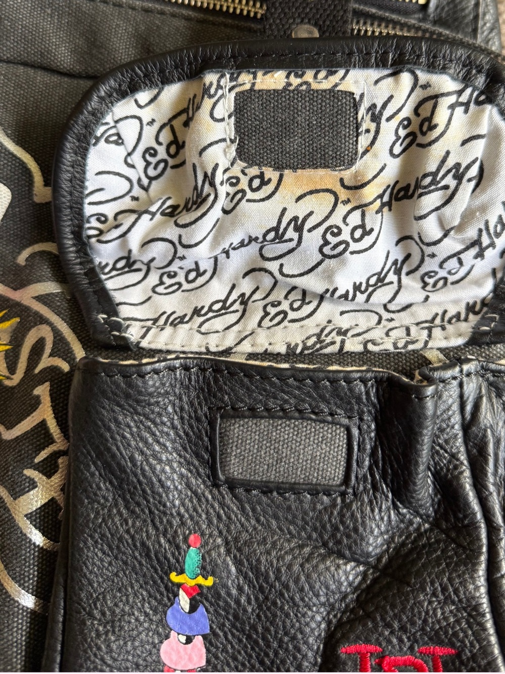 Ed Hardy Love Is A Gamble Black Denim Leather Saddle Crossbody Bag Y2K - Picture 7 of 9